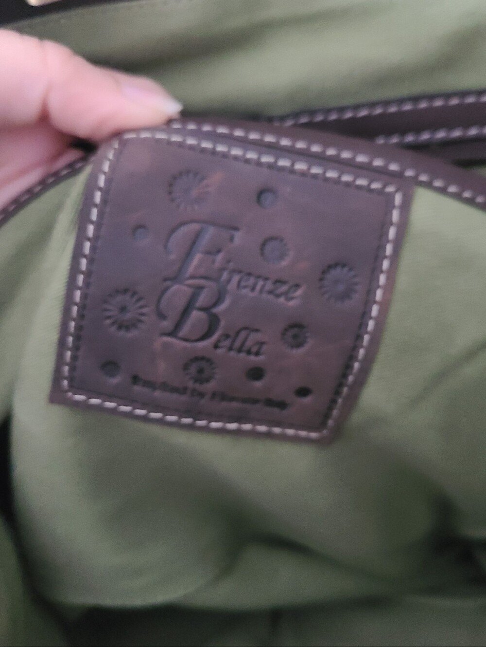 Firenze Bella Leaf Tote - Picture 7 of 9